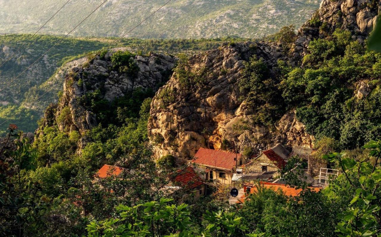 Mini Stone House Villa Omis Ngoại thất bức ảnh
