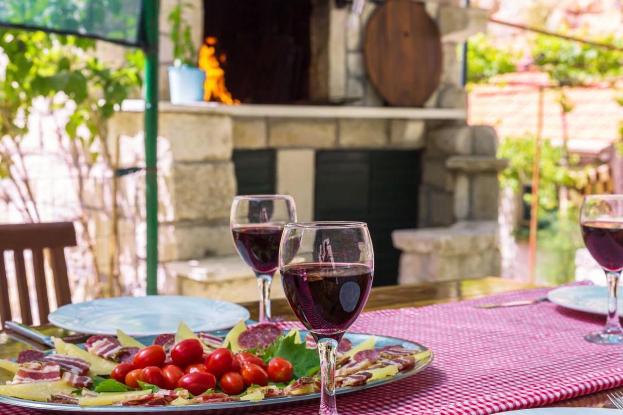 Mini Stone House Villa Omis Ngoại thất bức ảnh