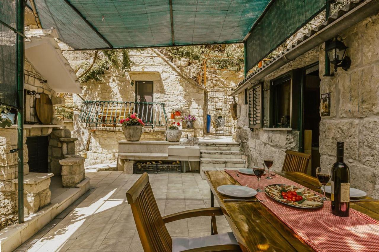 Mini Stone House Villa Omis Ngoại thất bức ảnh