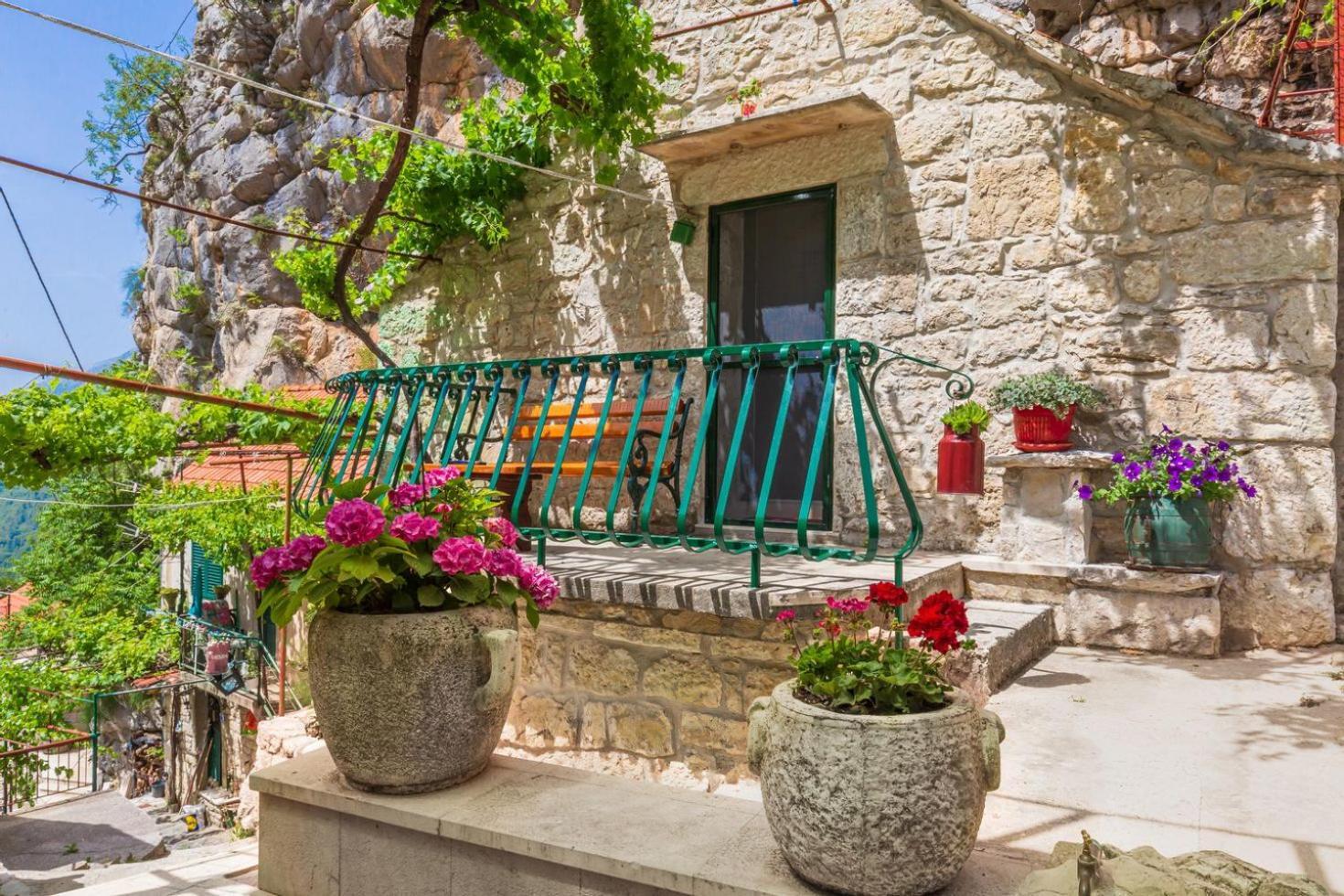 Mini Stone House Villa Omis Ngoại thất bức ảnh
